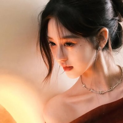 燃烧的佛像人海报